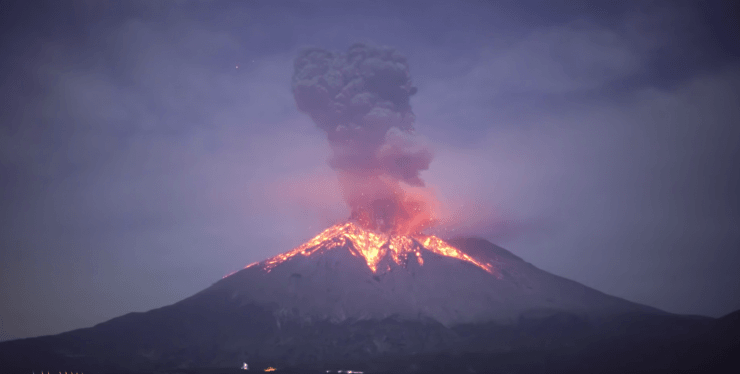 为什么火山会喷发？